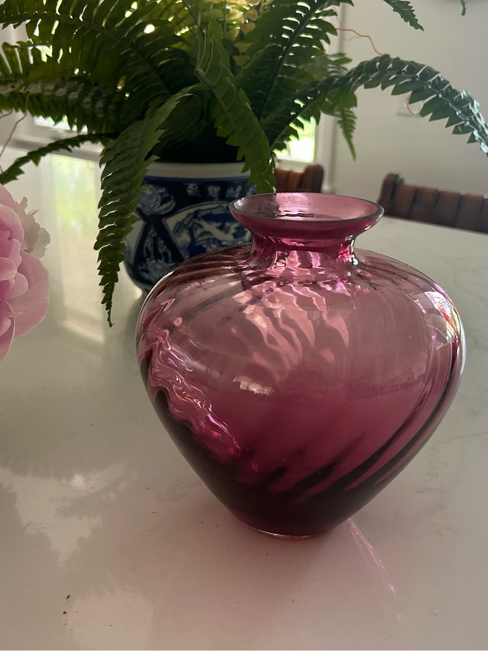 Handblown Pink Glass Decorative Vintage vase by Pilgrim glass